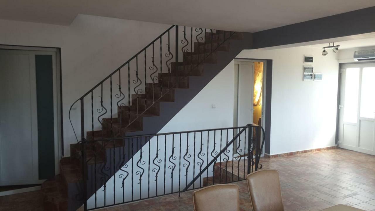 La Curtea Argeseana Apartment Valea Iasului Exterior photo